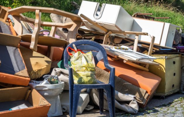 Grofvuil container huren in Utrecht voor meubels en groot afval